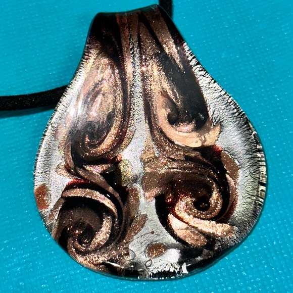 Glass Pendants plus cords - Picture 4 of 5